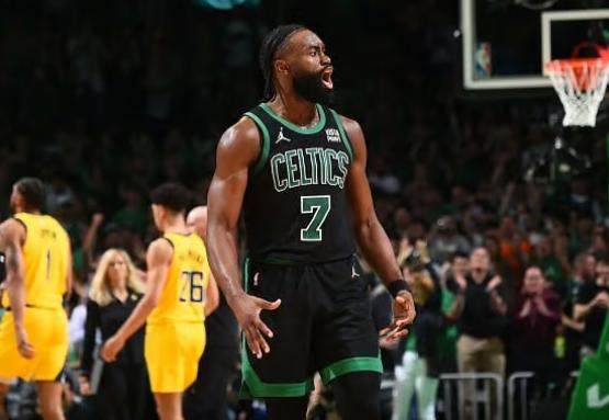 KAIYUN-步行者黔驴技穷 0比2逆转绿军仅有那个男人曾做到